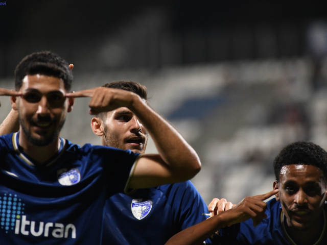 רוצים לחזור לחגיגות. שחקני קריית שמונה (ארז יעקובי)